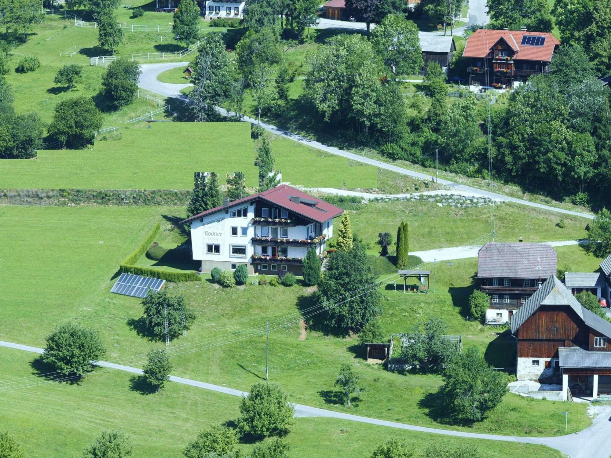 Cozy Apartment In Afritz Am See Near Gerlitzen Ski Area מראה חיצוני תמונה